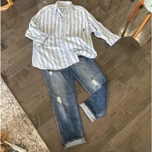 Men’s vintage Guess Long Sleeve stripped button down. Size Medium